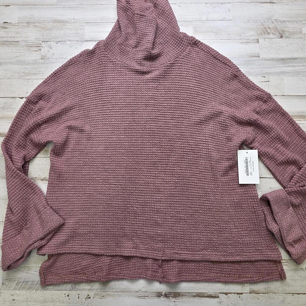 MOD ON TREND Women's Knit Mockneck Red Pullover SM Sweater New w/ Tags